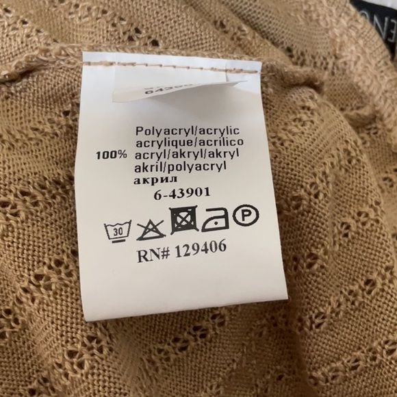 Venus Drop Shoulder Knit Sweater - Picture 10 of 10